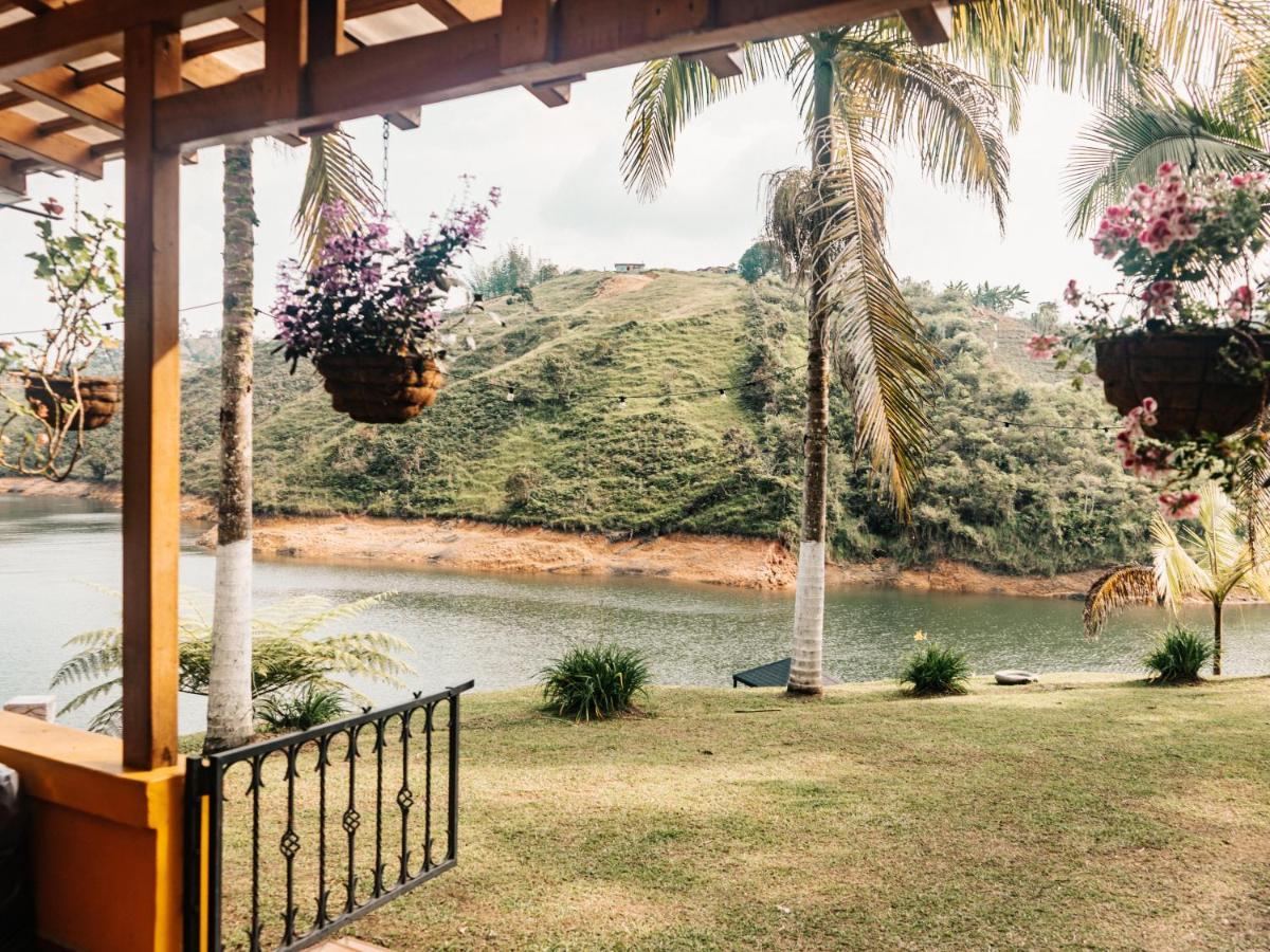 Albergue Volare Guatape Isla Exterior foto